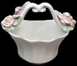 Декор. ваза-конфетница из керамики Плетенка Белая арт. ВВР-15683 - фото
